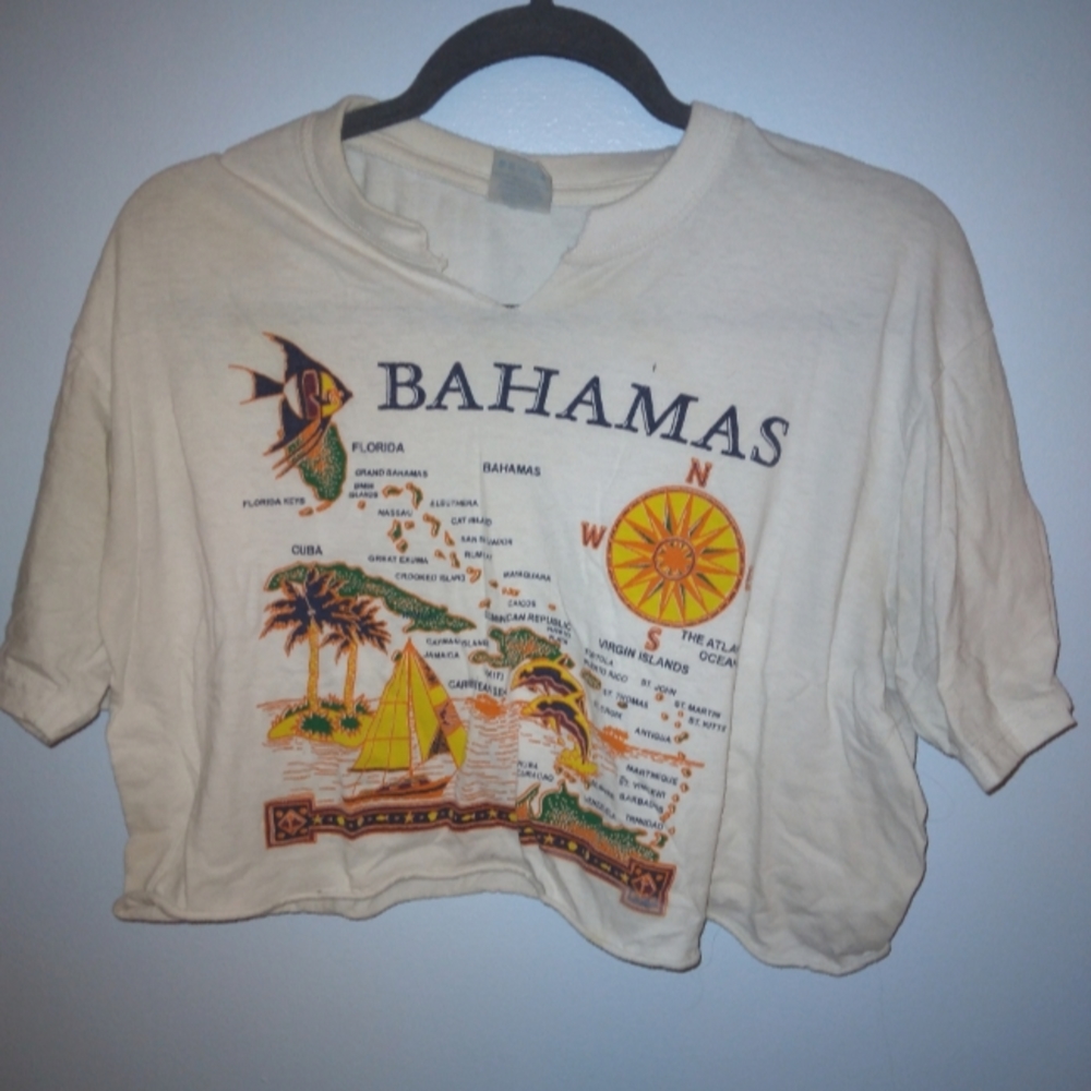 Cropped Bahamas Tee-Shirt